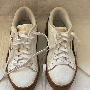 PUMA  White Leather Sneakers with Gold Logo and Gum Outsole